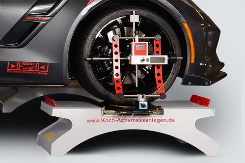 Racing-Plus 4 Spezial-Messkopfhalterungen + 4 Drehplattenadapter 2 PKW Achsmessanlage HD 10 EasyTouch Racing Plus galerie 03 m